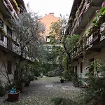 Flora 57 - Splendido Loft Nel Cuore Dei Navigli